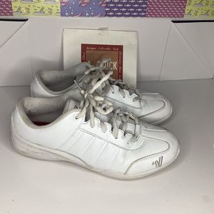 Varsity  Cheerleader 11  105749 Shoes Size 7  White